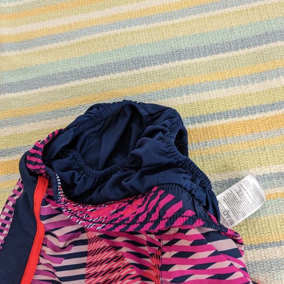 GAP Fit Girls athletic shorts XS 4/5 - Picture 7 of 7